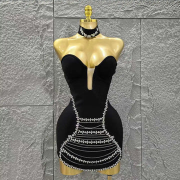 Black Color Women Sexy Strapless Shinning Crystal Bodycon Mini Bandage Dress Necklace Fashion Celebrate Nightclub Party Wear