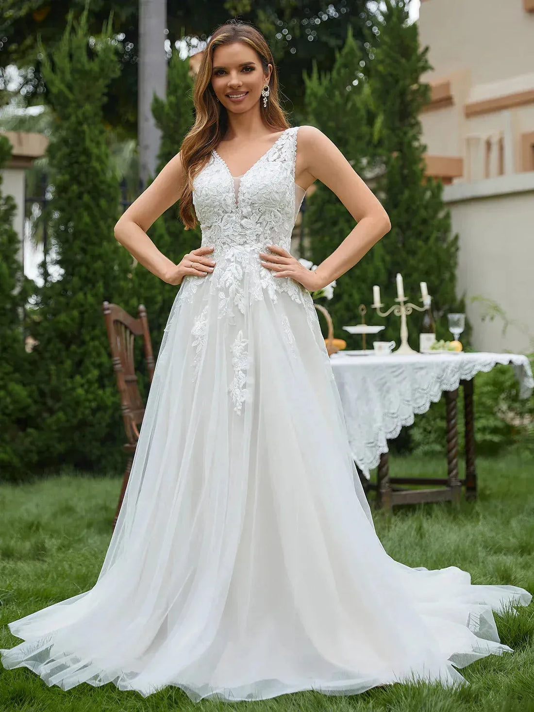 Elegant V-Neck Lace Wedding Dresses Long Illusion Size Bride Dresses for Wedding Party Gowns Ball Gown Backless Zipper Back