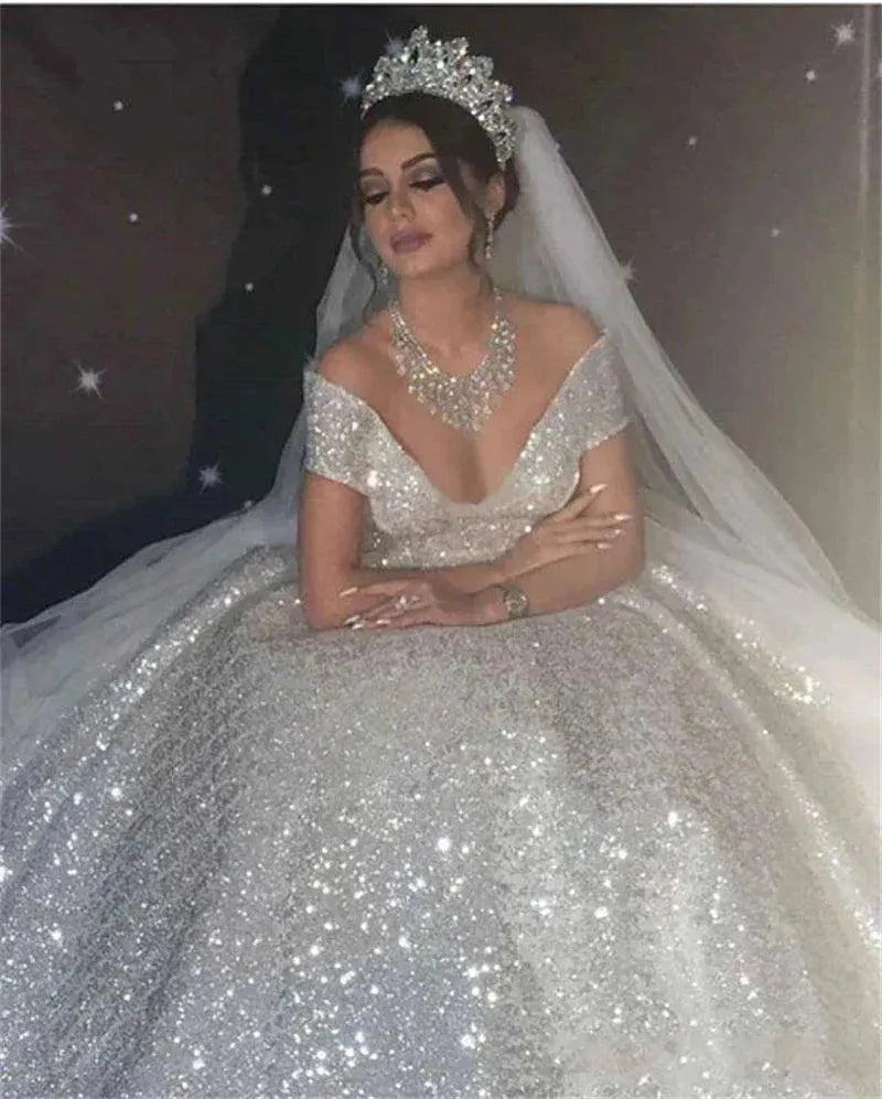 Princess Off The Shoulder Wedding Dresses Ruched Sweetheart Ball Gown Glitter Tulle Bridal Gowns Robe De Mariee Luxuriant Sweep Beige