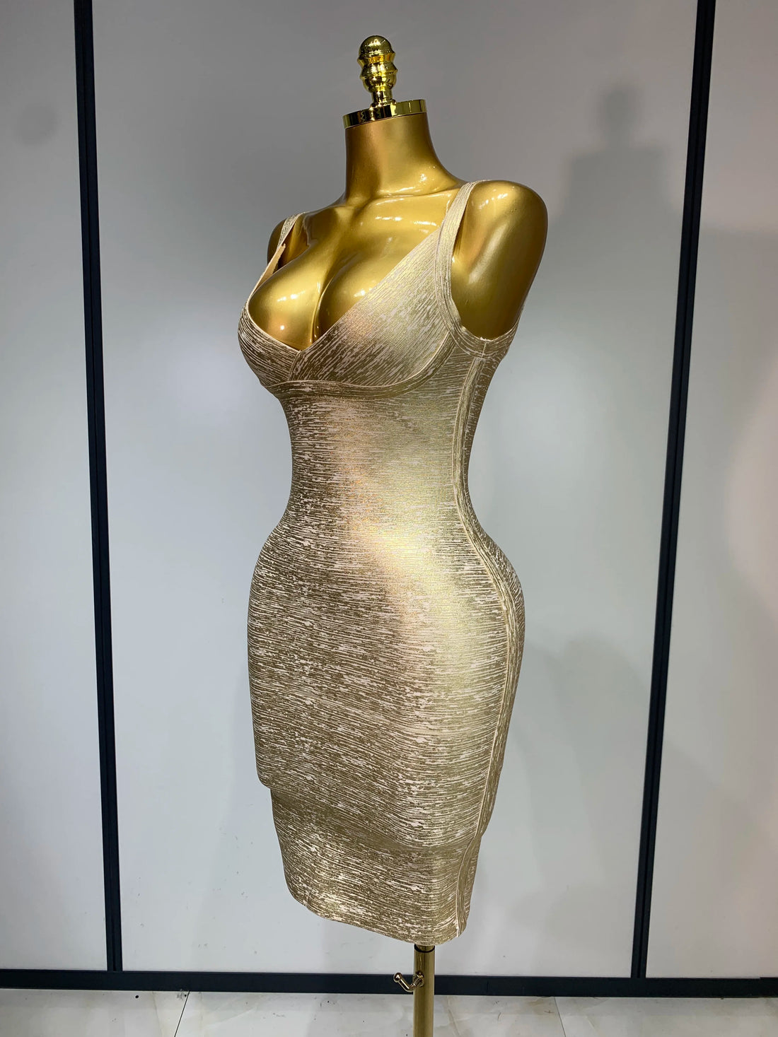 Celebrity Elegant Gold Bodycon Bandage Dress Women Sexy Nightclub Evening Party Luxury Birthday Dress Vestidos