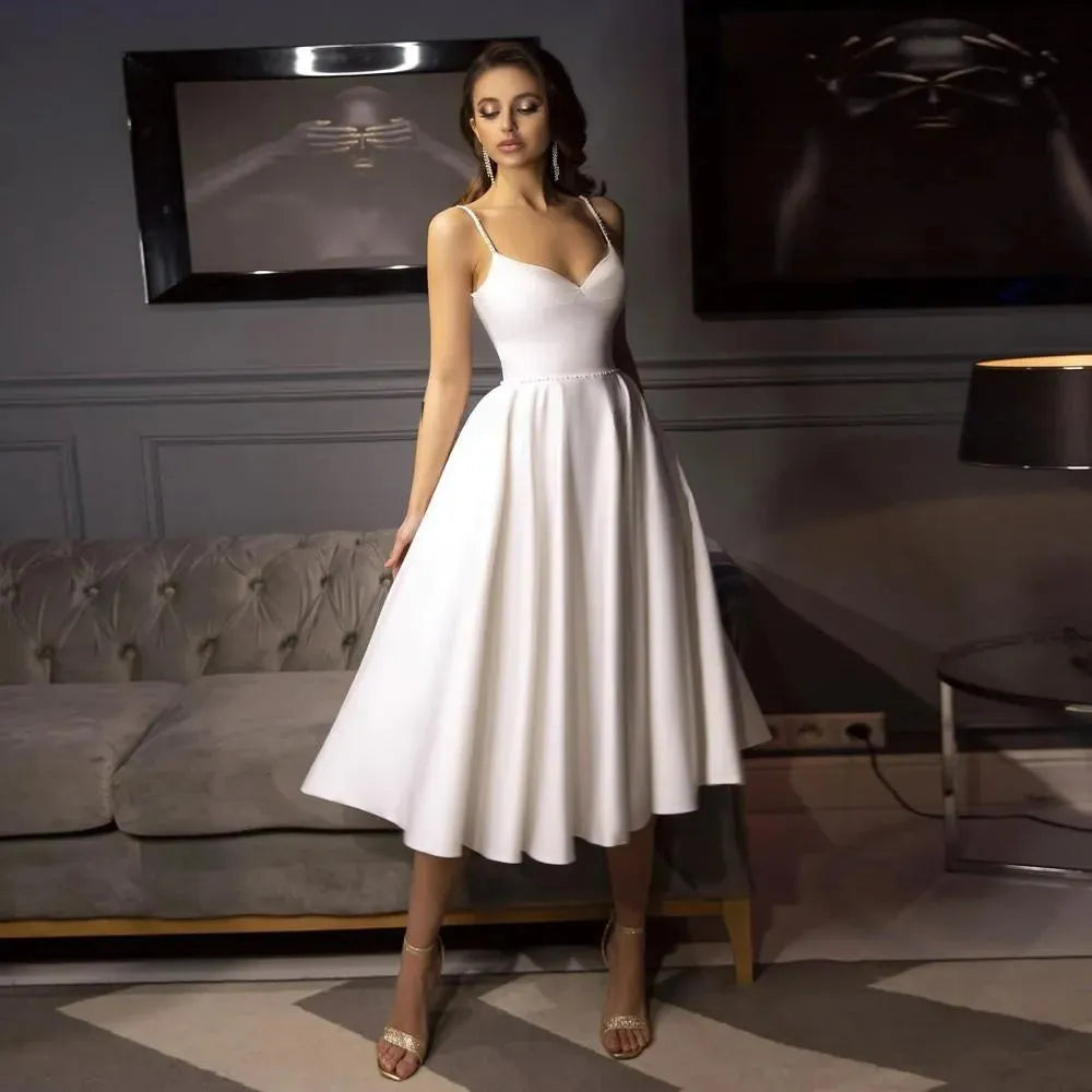 Slik Satin A Line Short Wedding Dresses Spaghetti Straps V Neck Bride Gowns Ankle Length Backless Wedding Gowns Ivory Satin Short Wedding Dress