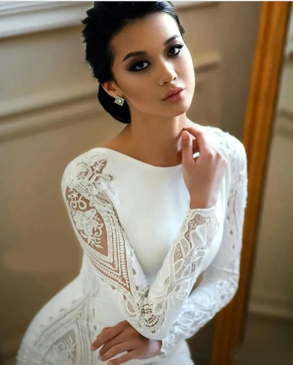 Elegant Mermaid Wedding Dresses Long Sleeves Lace Appliqued Sweep Train Bridal Gowns Vintage vestidos de novia