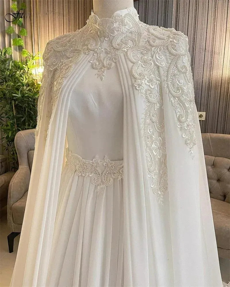 Dubai Muslim Wedding Gowns for Bride Pearls Chiffon Appliques Arabic Bridal Dress with Cape Long Sleeves Vestidos Novias Boda Ivory