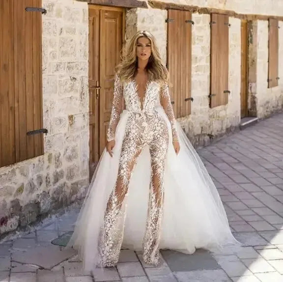 Lace Wedding Jumpsuit Wedding Dresses A-line Long Sleeves Tulle Boho Wedding Gown Bridal Jumpsuit Vestidos De Novia Champagne Boho