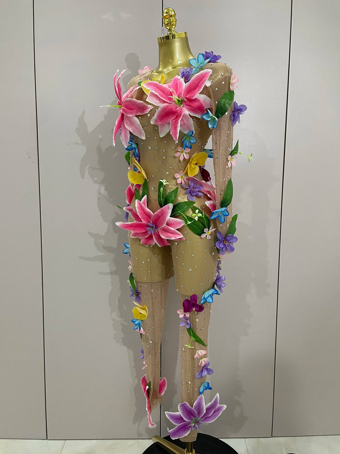 Sparkly Rhinestones 3D Flower Nude Mesh Transparent Jumpsut Women Evening Party Birthday Nightclub Performance Stage Costume