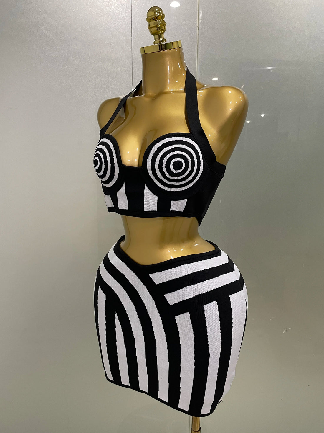 2025 New Women Celebrity Sexy Jacquard Black White Two Piece Bodycon Striped Bandage Skirt Set Designer Evening Party Dress