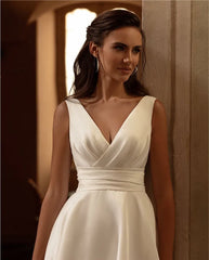 Satin Wedding Dresses A Line V Neck Bride Dress Classic Sleeveless Elegant Floor Length Wedding Gowns