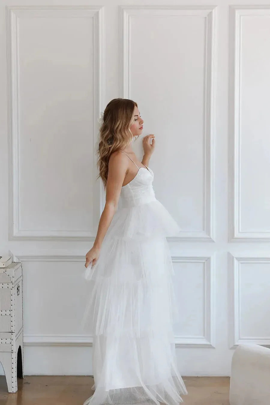 Layers of Tulle with Criss-cross Back Wedding Dress Train Dress Satin Bow Court Bridal Gown Vestido De Novia Simple Skirt Satin