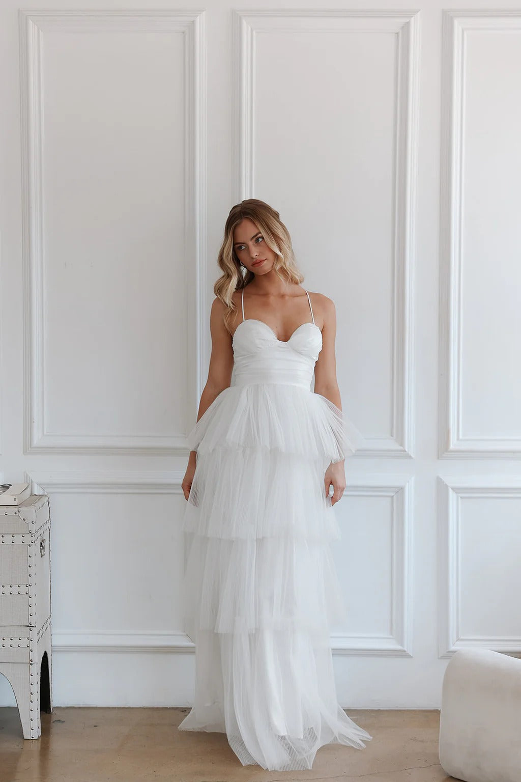 Layers of Tulle with Criss-cross Back Wedding Dress Train Dress Satin  Bow Court Bridal Gown Vestido De Novia Simple Skirt