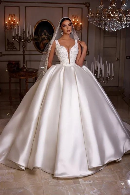 Luxury Sleeveless Satin Wedding Dress Princess Plus Size A-Line Bride Gowns Sleeveless Vestido de Noiva Custom Made Satin