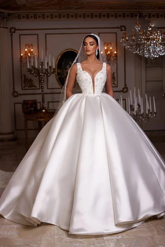 Luxury Sleeveless Satin Wedding Dress Princess Plus Size A-Line Bride Gowns Sleeveless Vestido de Noiva Custom Made Satin