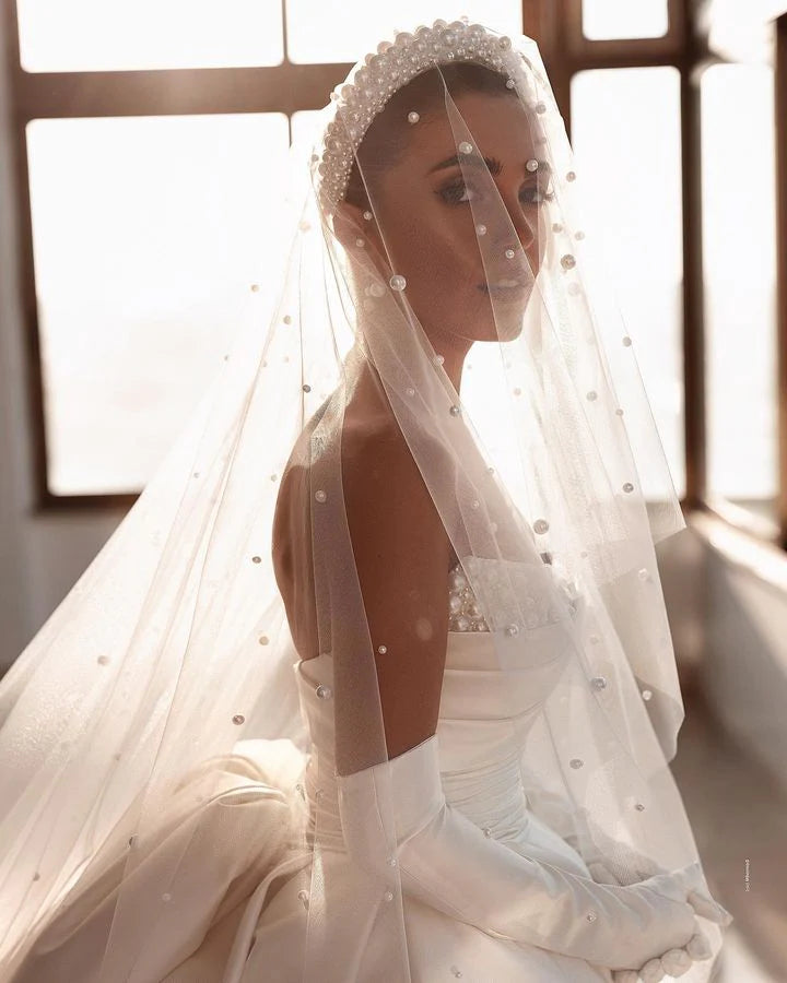 Eleganti abiti da sposa perle abiti da sposa moderni abiti boho spazzano abito da ballo raso taglie forti di taglia di novità