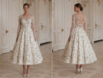Robe de mariée longueur thé avec broderie florale