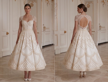 Brautkleid in Tea-Länge mit Perlendetail