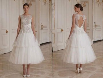 Robe de mariée longueur thé avec jupe en tulle