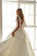 A Dress Abito da sposa Princess Satin Satin Dresses Sexy V Neck da sposa abiti da festa