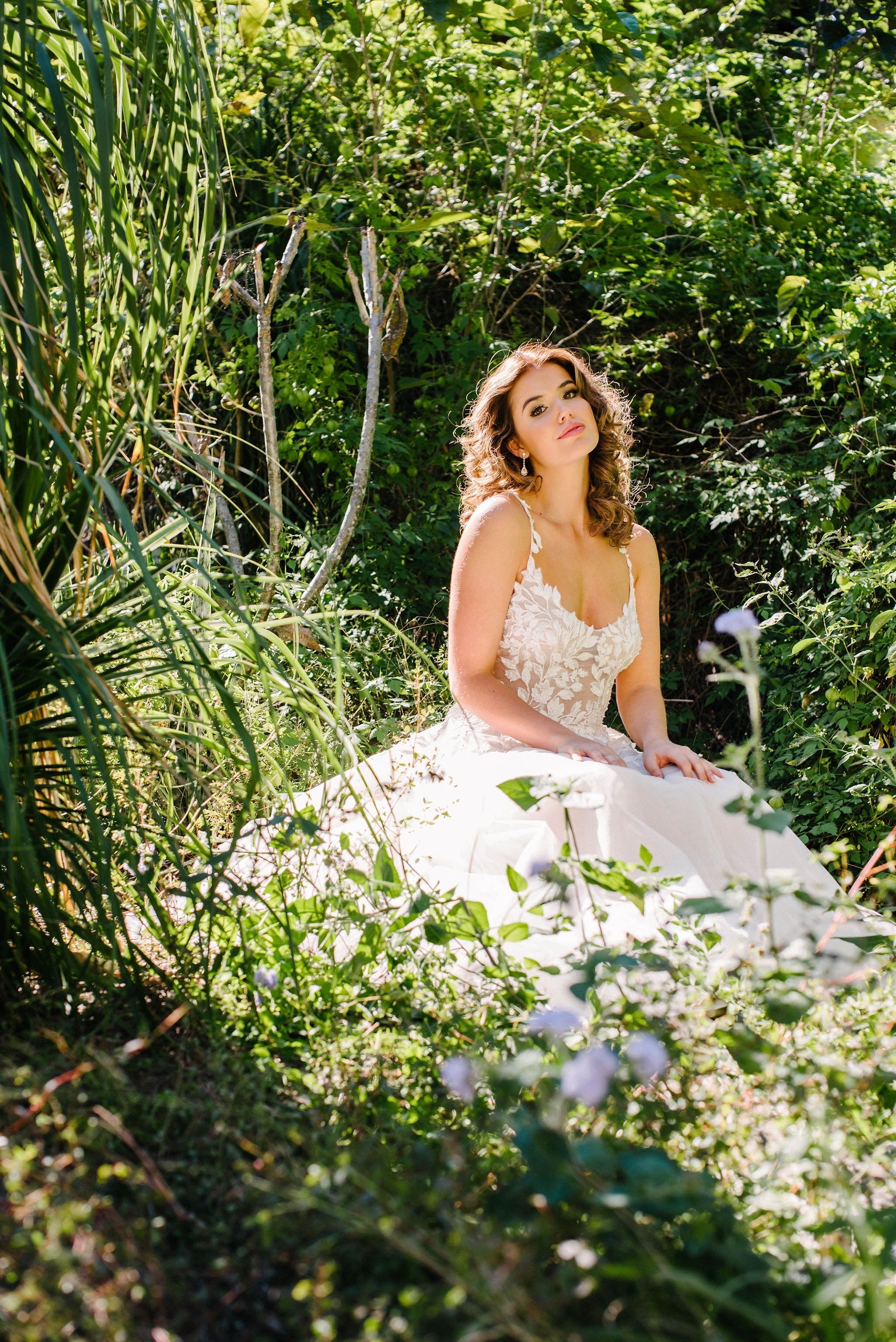 Abito da sposa in pizzo ricamato e con perline Abito in campo raso in campo Vestido de no