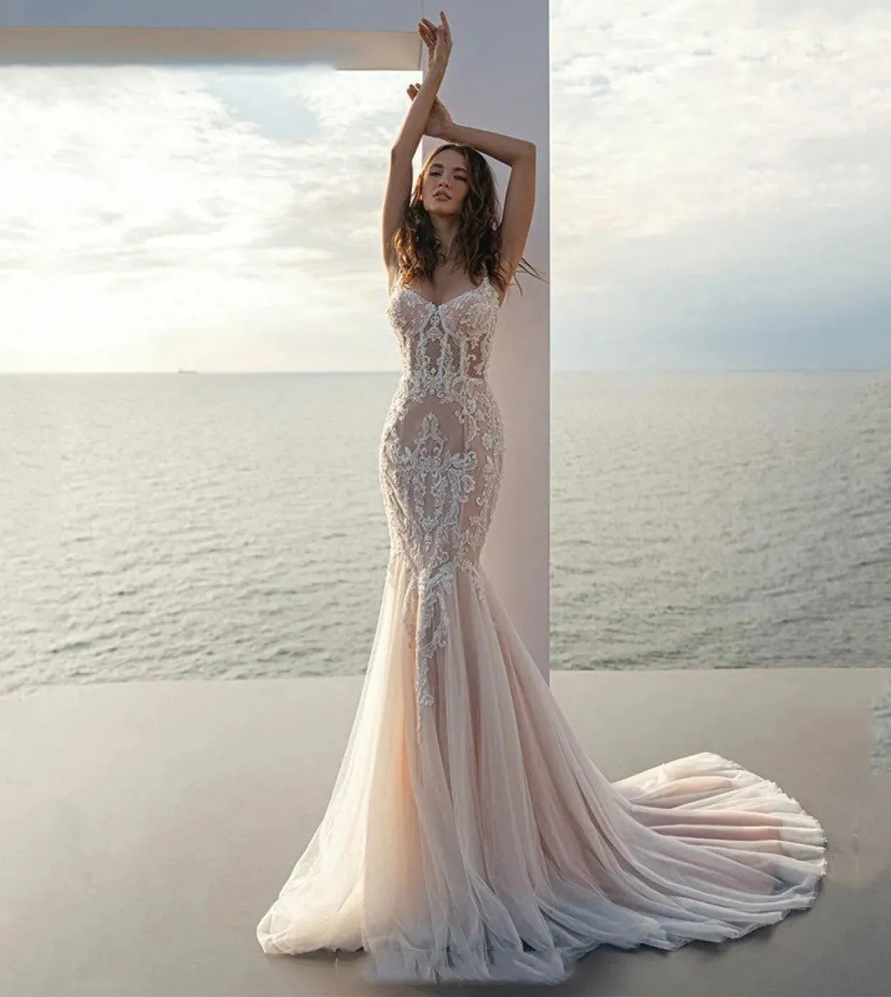 Champagne Mermaid Wedding Dress Spaghetti Straps Appliqued