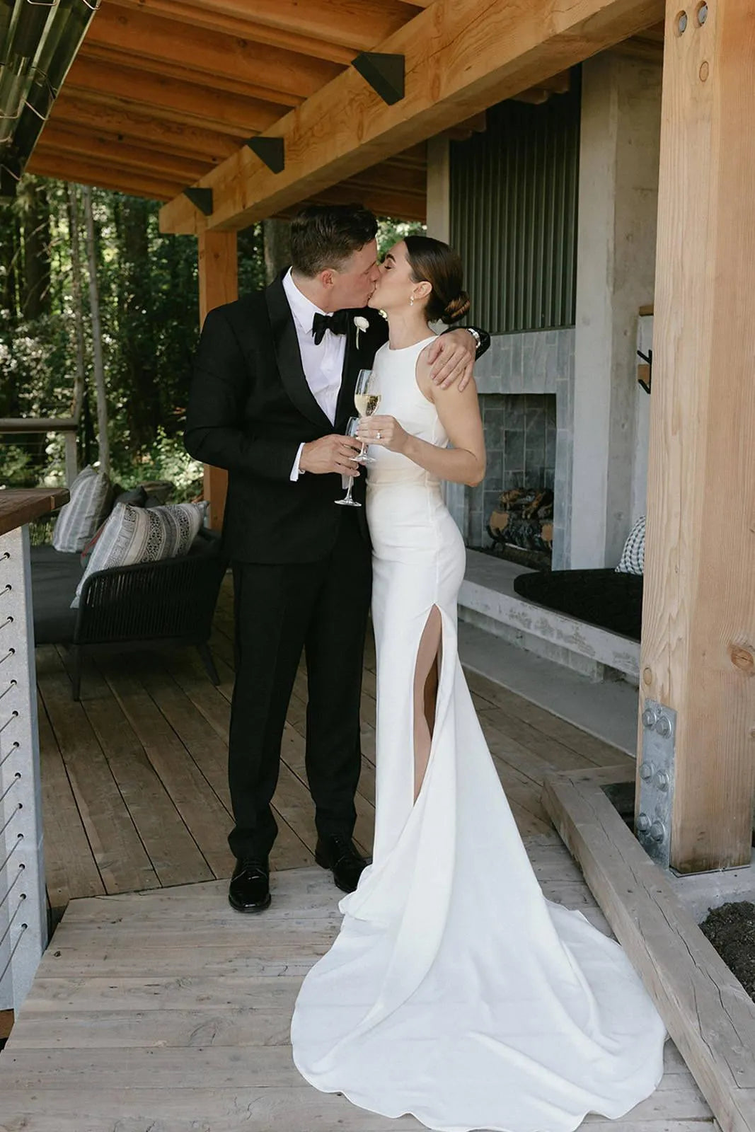 Yunshang Simple Mermaid Wedding Dresses Women O-Neck Open Back Sleeveless Split Satin Bridal Gown Sweep Train Vestidos De Novia Mermaid