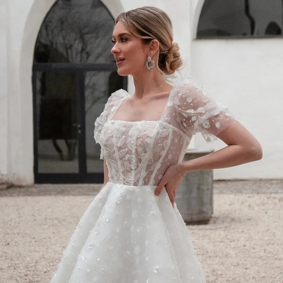 short white wedding dresses plus size Sparkly Dress Milana US 26 A romantic mini bridal look Short White Lace Wedding Dress