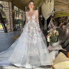 Vestidos de novia con apliques de marfil bohemios, apliques de encaje, mangas largas, escote en V, vestido de novia con flores 3D, vestido de novia de corte A, talla grande