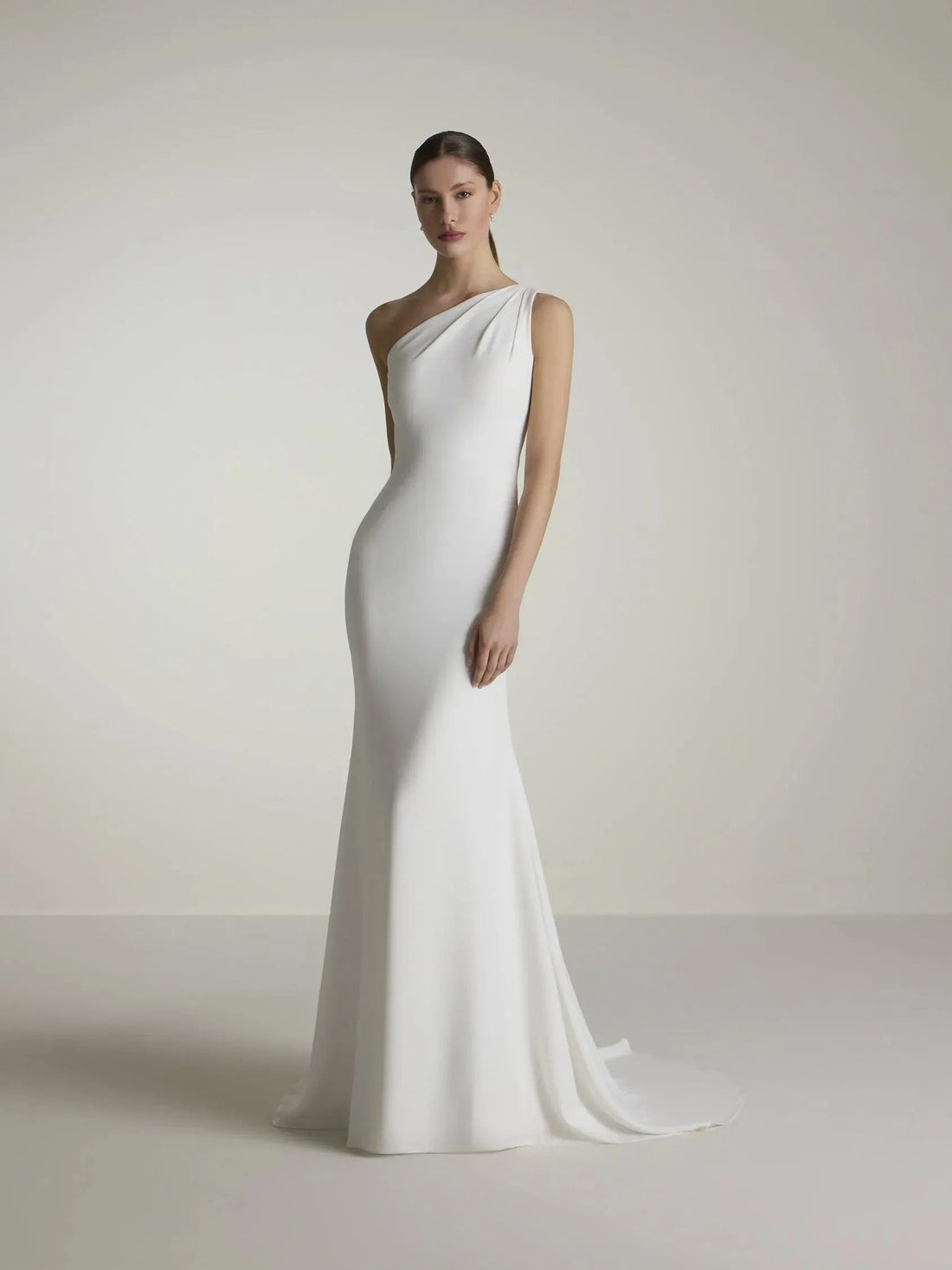 Mermaid Wedding Dress with Asymmetrical Neckline Bridal Gowns Modern Princess White Vestido De Novia Mermaid Satin Bow Satin Court Train Sleeves Satin