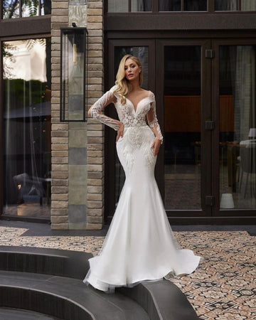 Lace Mermaid Wedding Dresses Long Sleeve V Neck Pleats Elegant Bride Dress Wedding Gowns Backless Vestido De Noiva