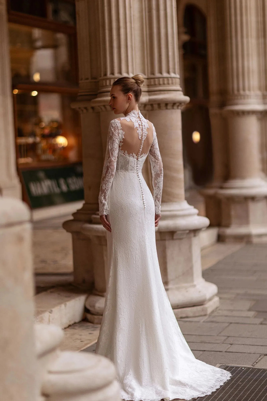 Classic High Neck Mermaid Wedding Dress Gorgeous Appliques Lace Long Sleeve Princess Bride Gown