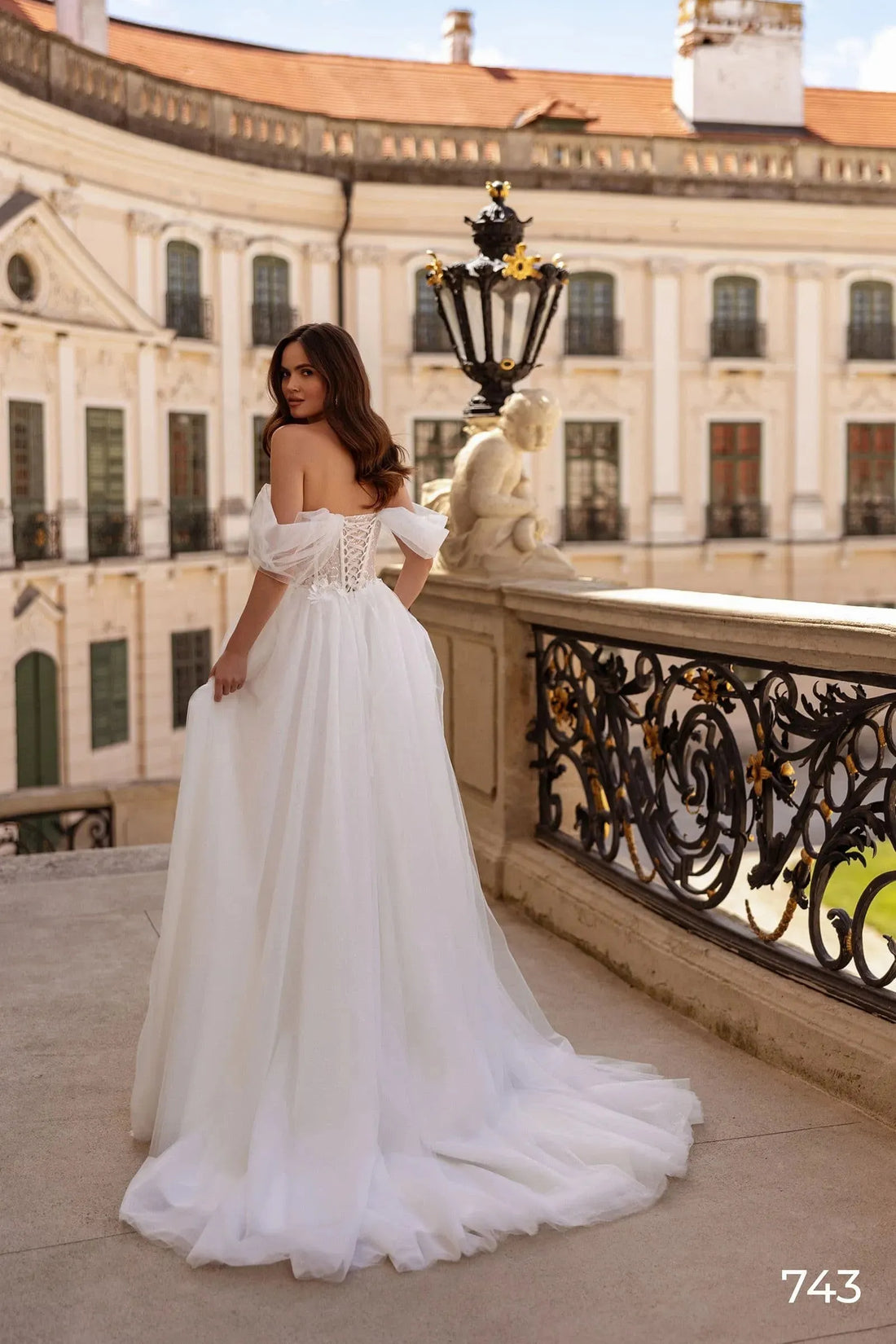 Beach Tulle Off The Shoulder Wedding Dresses Modern Sweetheart A-Line Bridal Gowns Pleated Sleeves