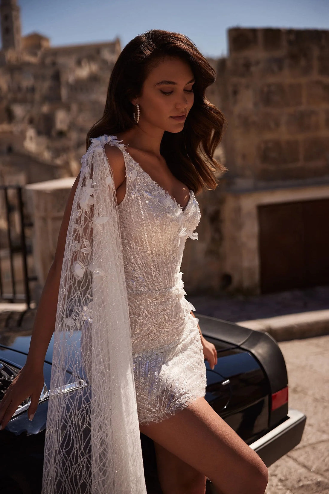 Attractive One Shoulder Wedding Dresses Lace Appliques Sleeveless Pleat Corset Vestidos De Novia Satin