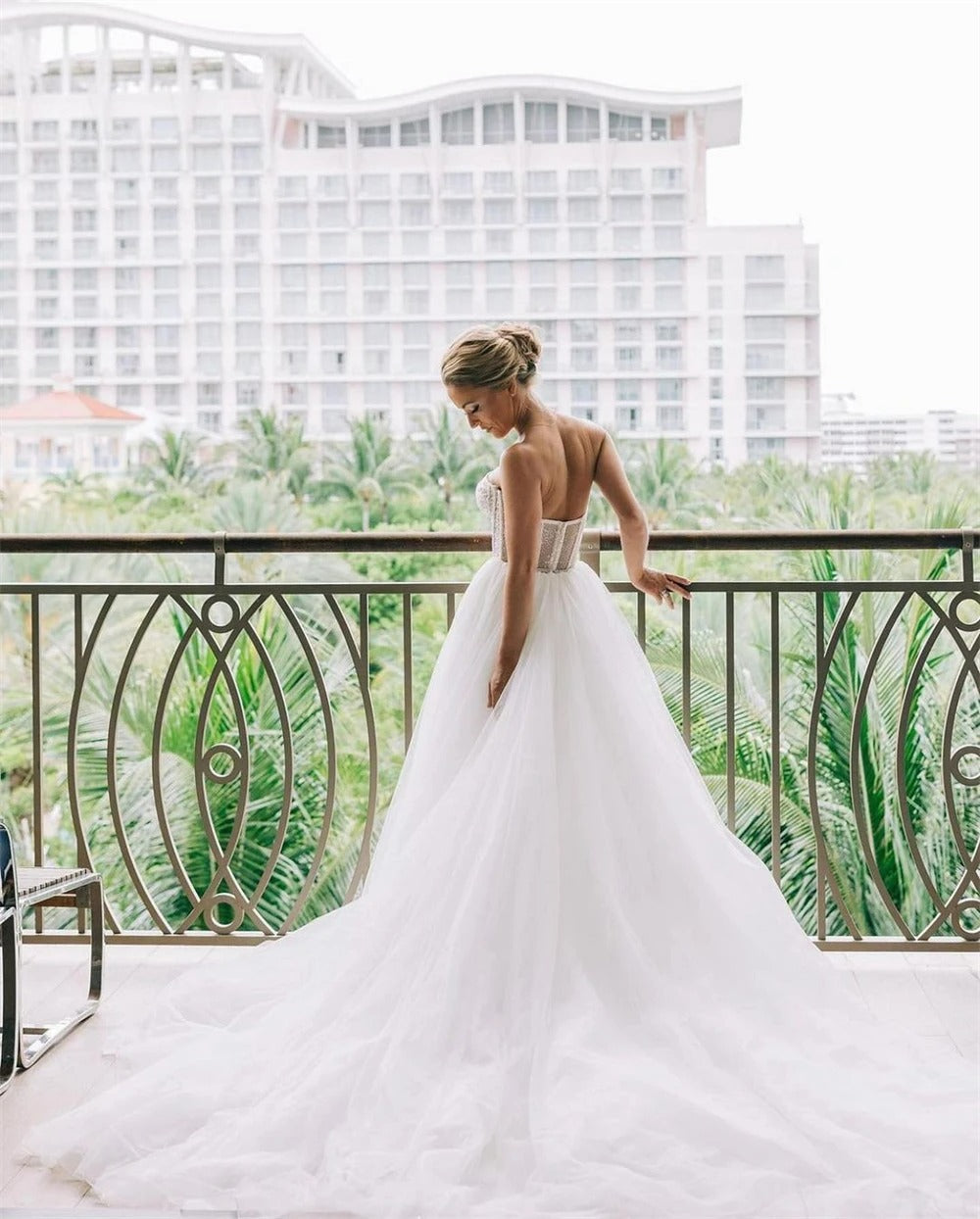 Vestidos de noiva de sereia glitter fora do ombro, vestidos de noiva brilhantes brilhantes com vestido de noiva de tule inchado