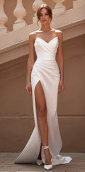 Mermaid Wedding Dress with a High Slit for a Fashion-Forward Look