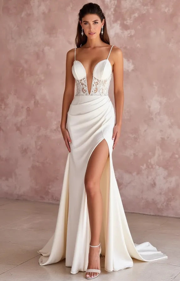 Classic Mermaid Wedding Dress with a Sweetheart Neckline for a Romantic Feel