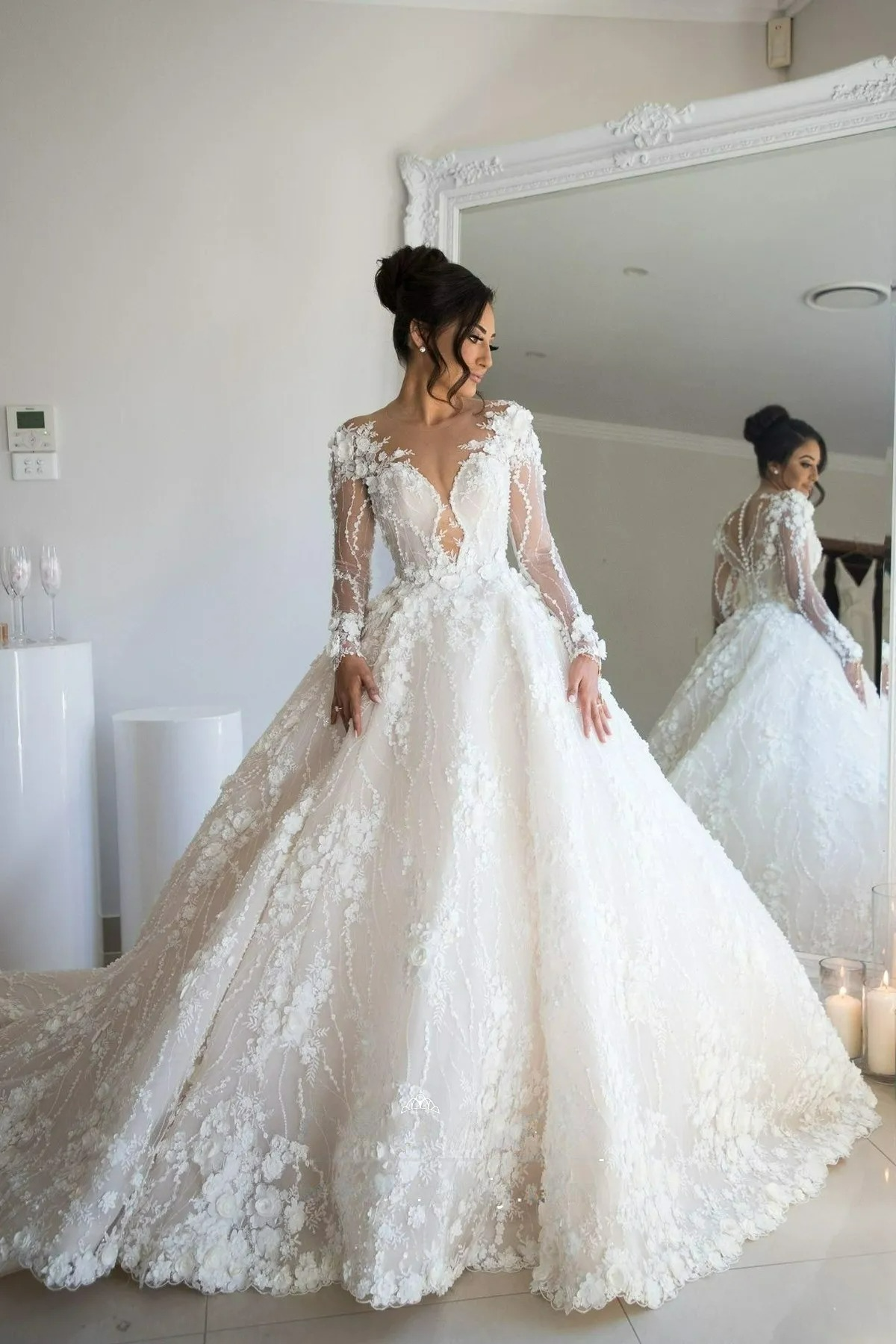 Sexy Sweetheart Long Sleeve Lace Ball Gown Wedding Dresses Luxury Flowers Chapel Train Vintage Bridal Gown